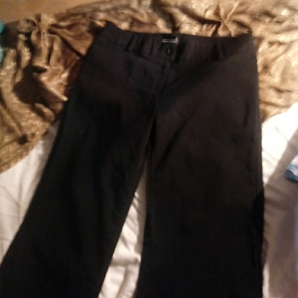 Black cropd pants